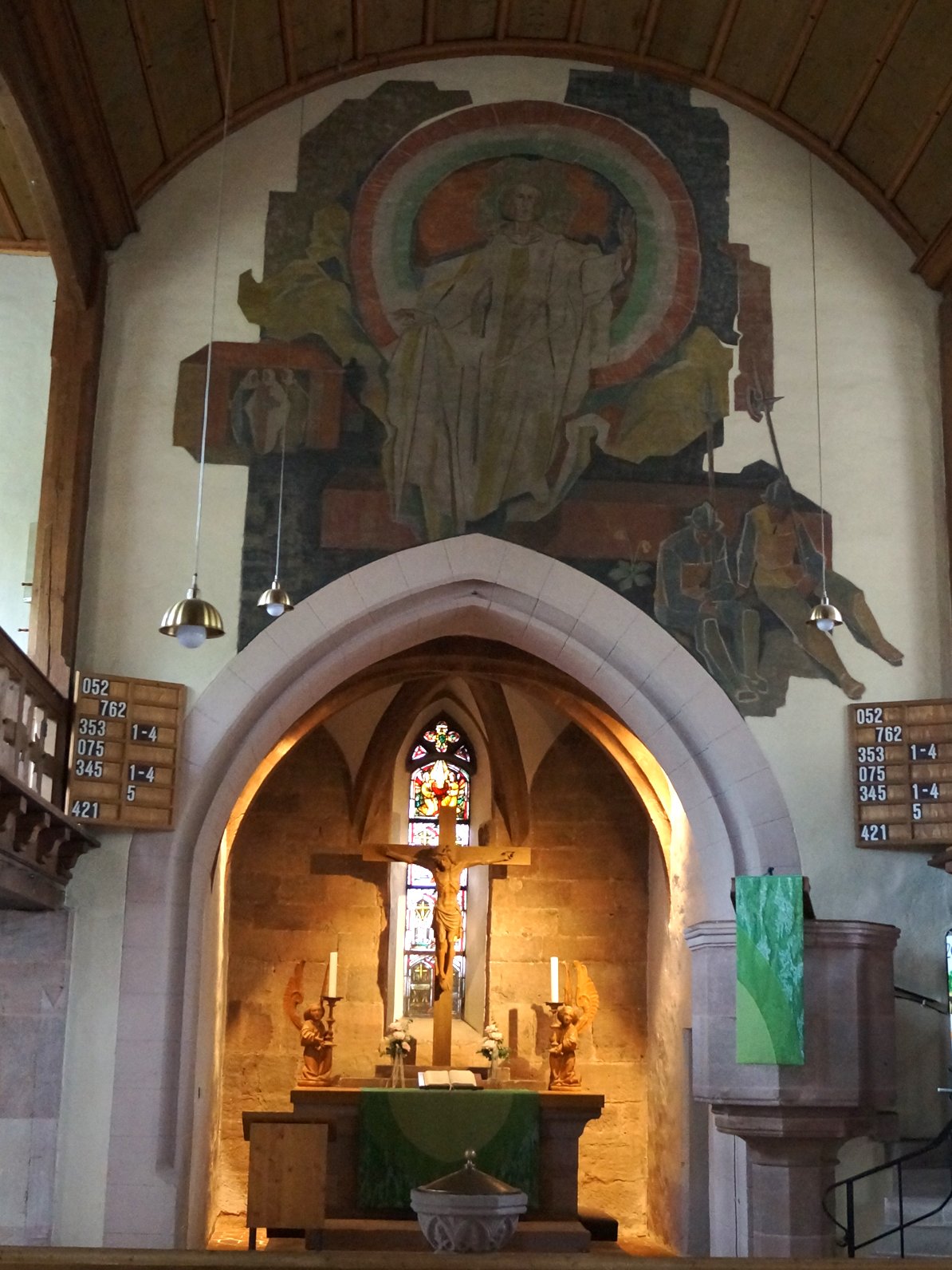 Vue intérieure de l&#039;autel de l&#039;église évangélique luthérienne St. Jacob