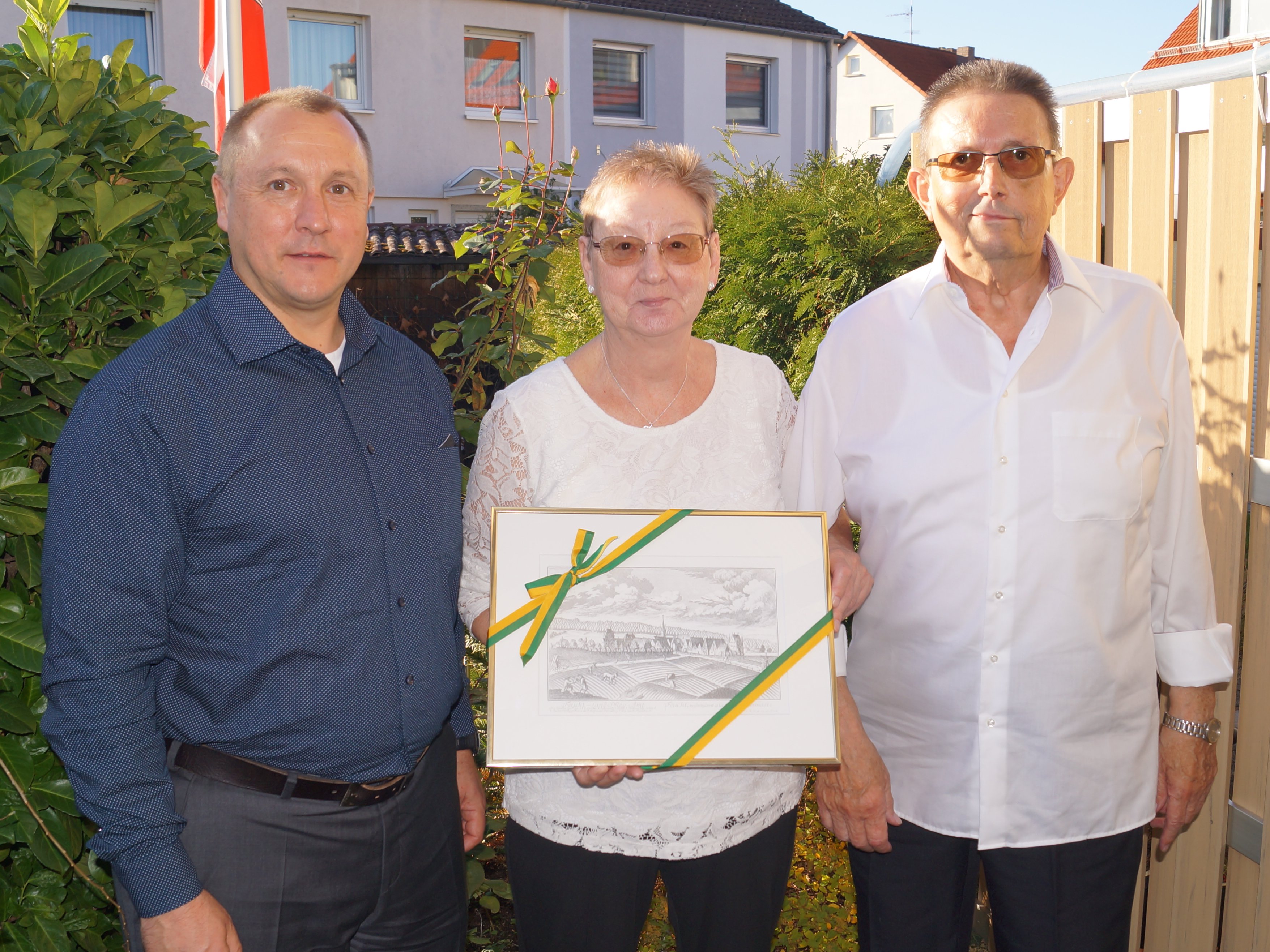 Erster Bürgermeister Kotzur mit dem Ehepaar Nöth